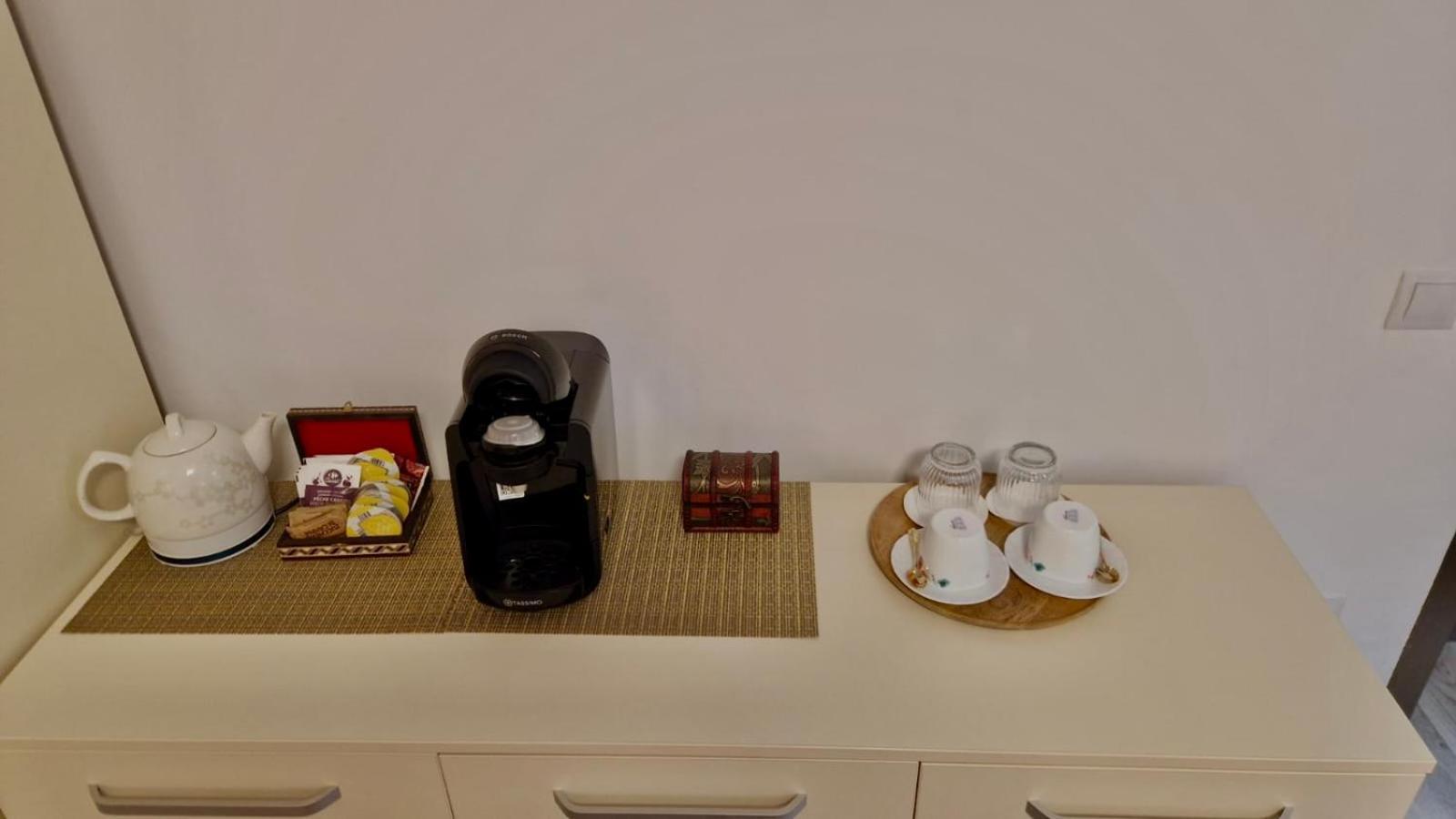 Hotel Casa Teo Buzău Esterno foto