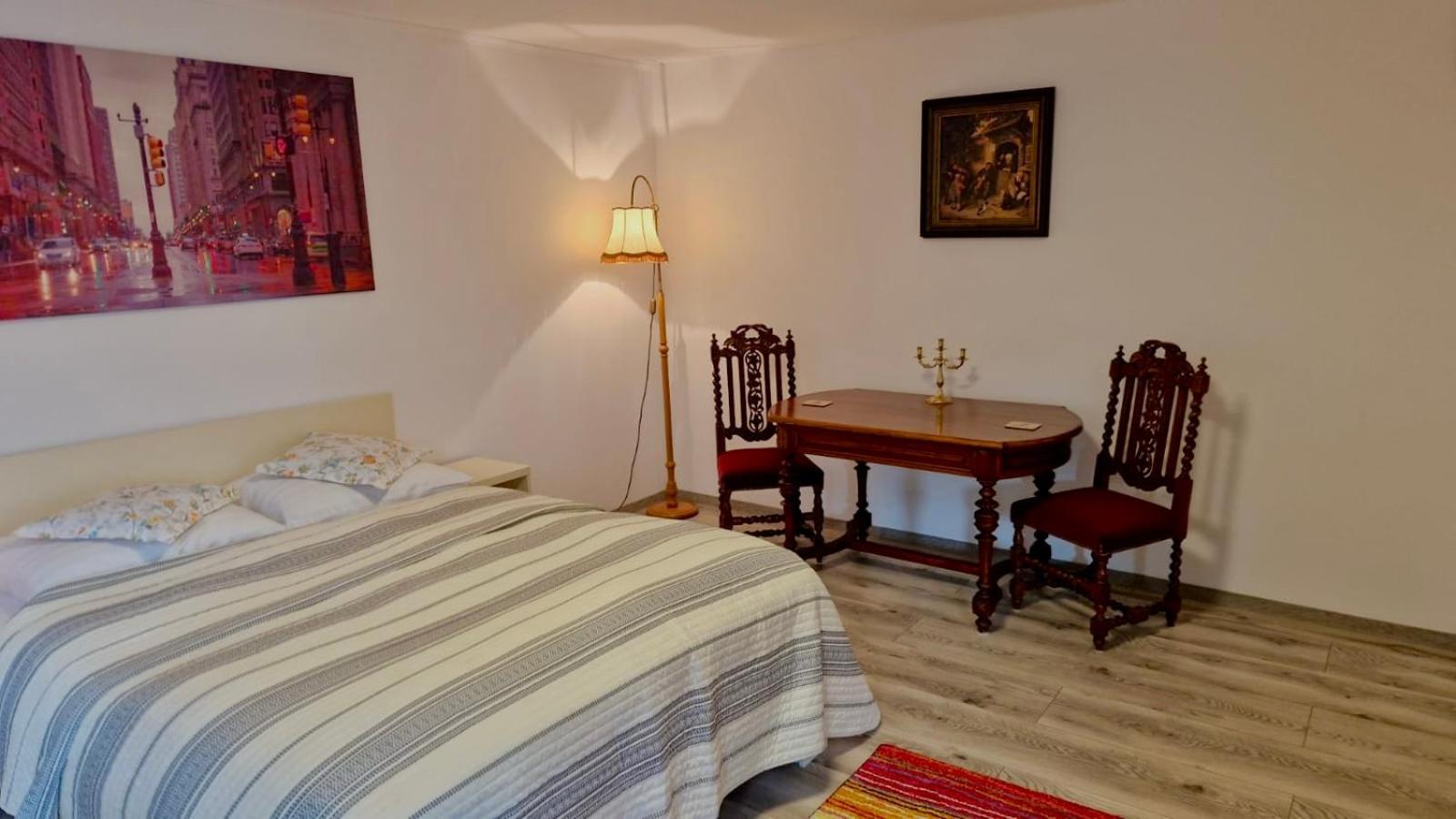 Hotel Casa Teo Buzău Esterno foto
